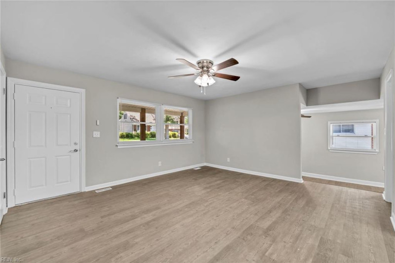 Photo 23 of 49 residential for sale in Norfolk virginia