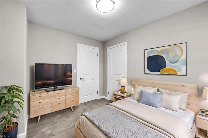 Photo 25 of 49 residential for sale in Norfolk virginia