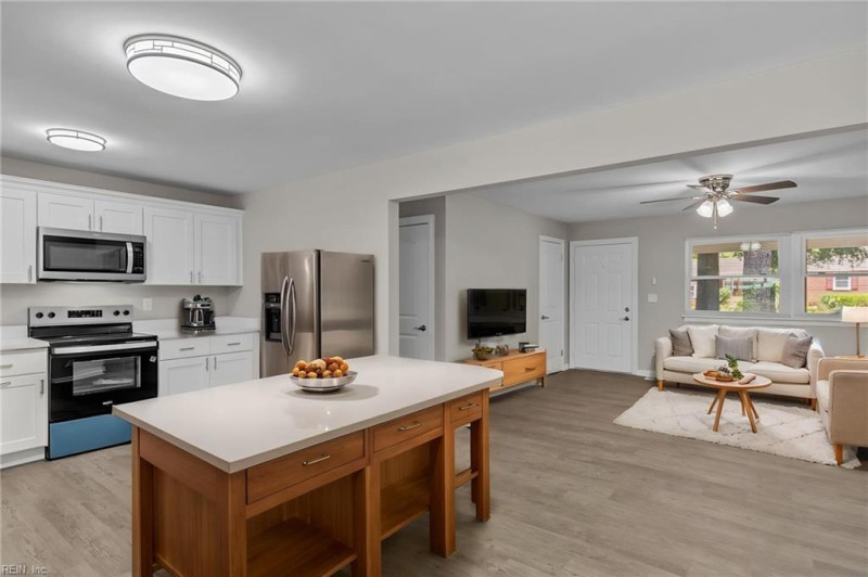 Photo 8 of 49 residential for sale in Norfolk virginia