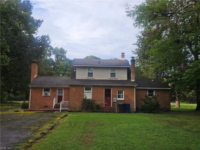 Photo 14 of 15 residential for sale in Newport News virginia