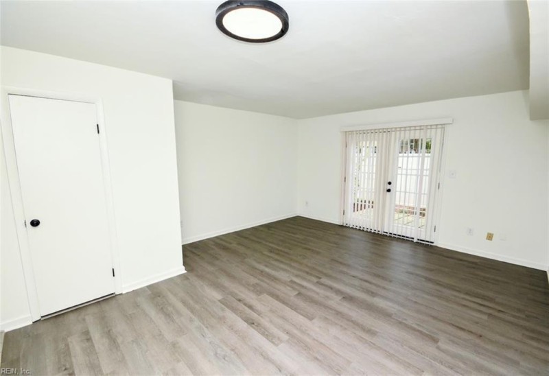 Photo 5 of 37 residential for sale in Virginia Beach virginia Photo 5 of 37 residential for sale in Virginia Beach virginia