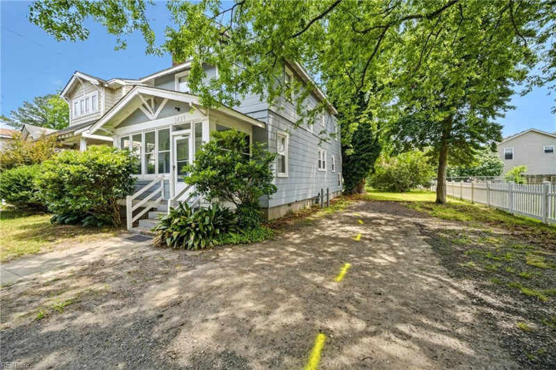Photo 3 of 25 residential for sale in Norfolk virginia