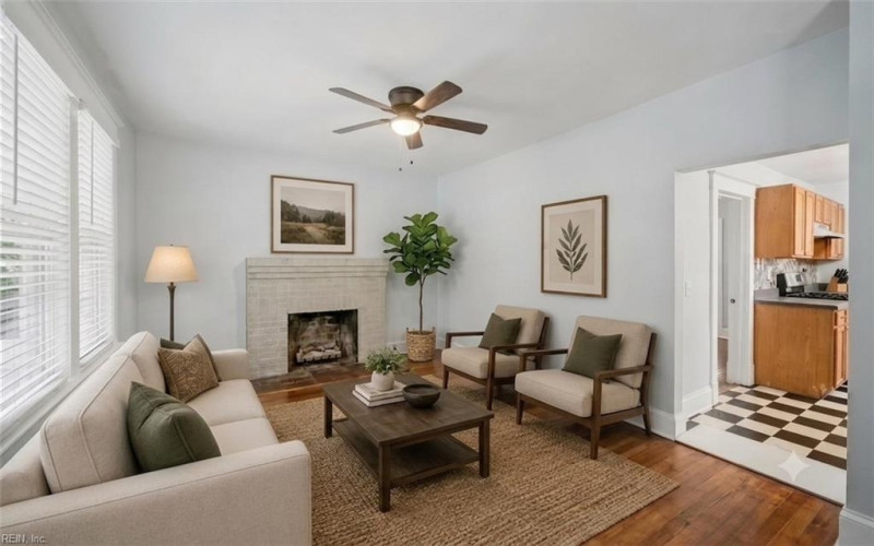 Photo 5 of 25 residential for sale in Norfolk virginia
