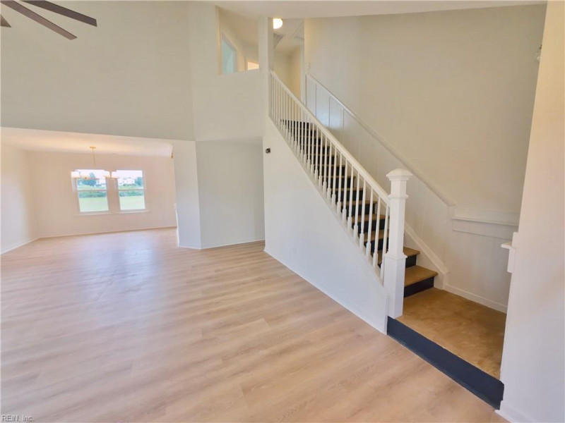 Photo 21 of 34 residential for sale in Moyock virginia