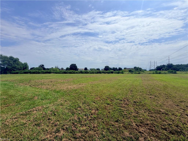 Photo 31 of 34 residential for sale in Moyock virginia