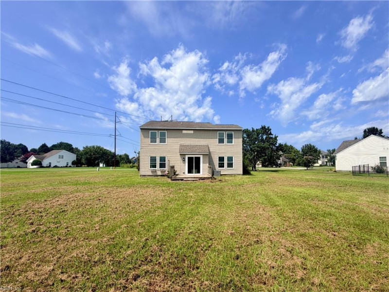 Photo 32 of 34 residential for sale in Moyock virginia