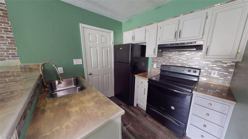Photo 12 of 47 residential for sale in Newport News virginia Photo 12 of 47 residential for sale in Newport News virginia