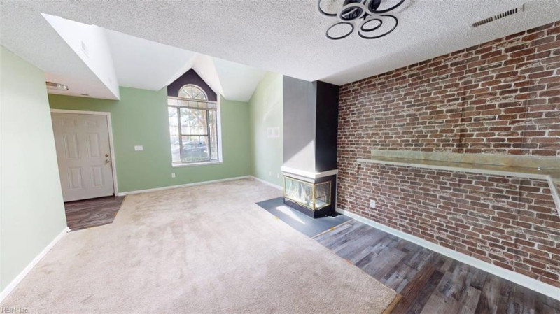 Photo 9 of 47 residential for sale in Newport News virginia Photo 9 of 47 residential for sale in Newport News virginia