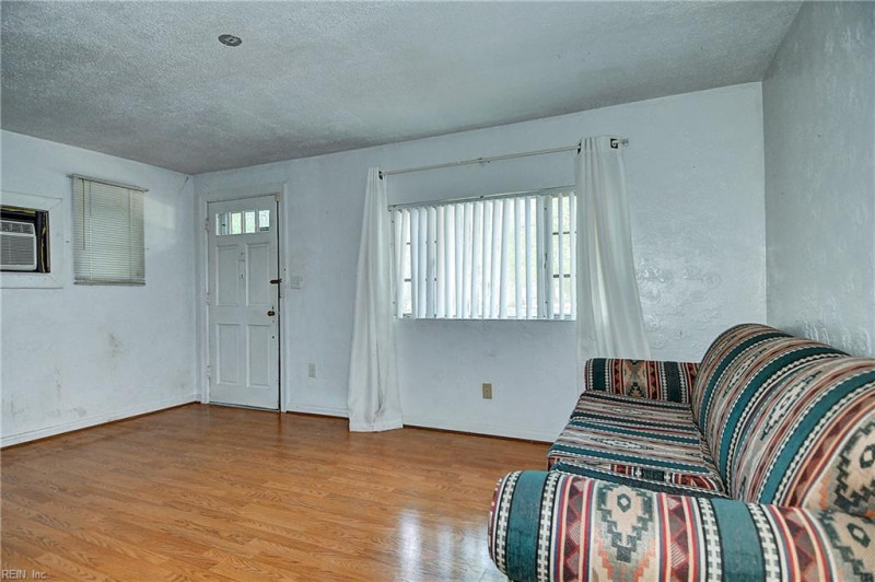 Photo 12 of 34 residential for sale in Norfolk virginia Photo 12 of 34 residential for sale in Norfolk virginia