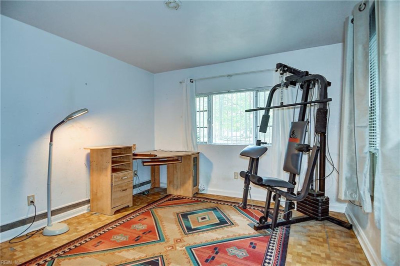 Photo 17 of 34 residential for sale in Norfolk virginia Photo 17 of 34 residential for sale in Norfolk virginia