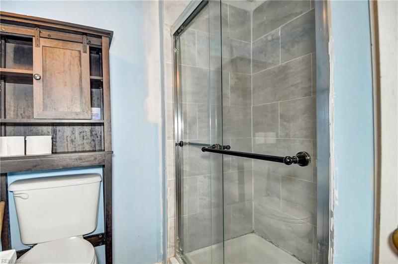Photo 19 of 34 residential for sale in Norfolk virginia Photo 19 of 34 residential for sale in Norfolk virginia