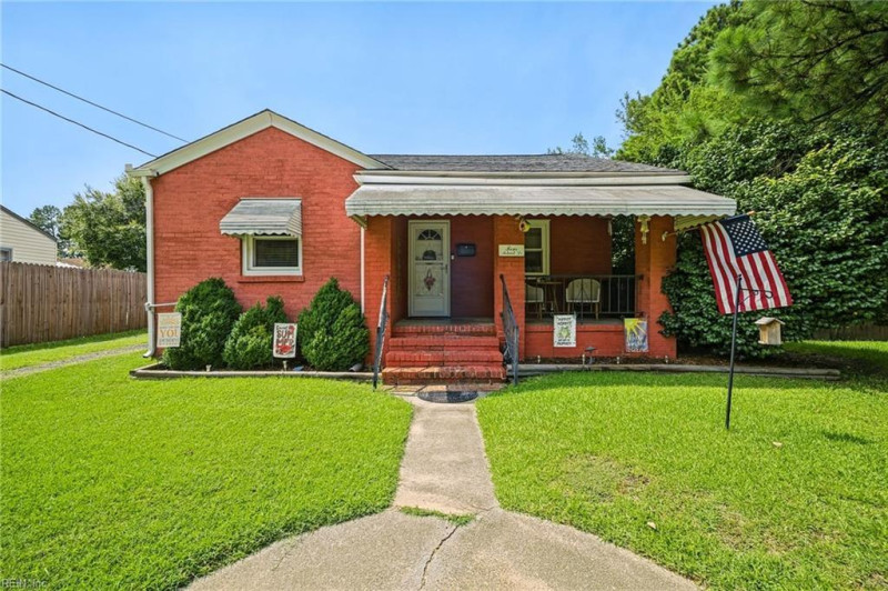 Photo 1 of 45 residential for sale in Portsmouth virginia