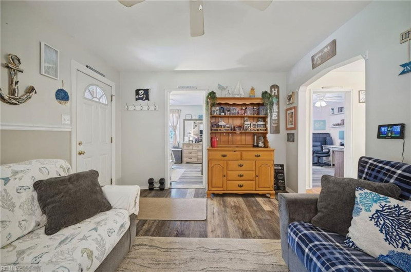 Photo 14 of 45 residential for sale in Portsmouth virginia