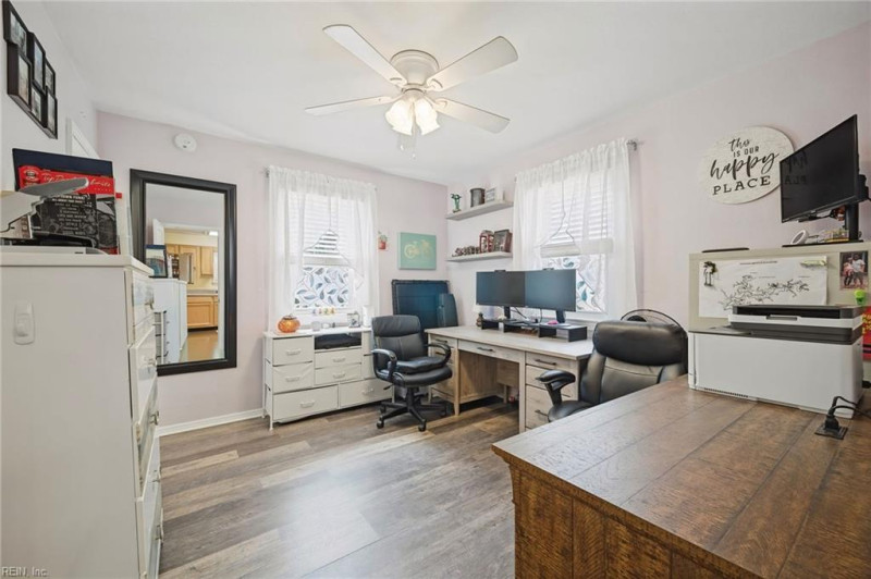 Photo 27 of 45 residential for sale in Portsmouth virginia