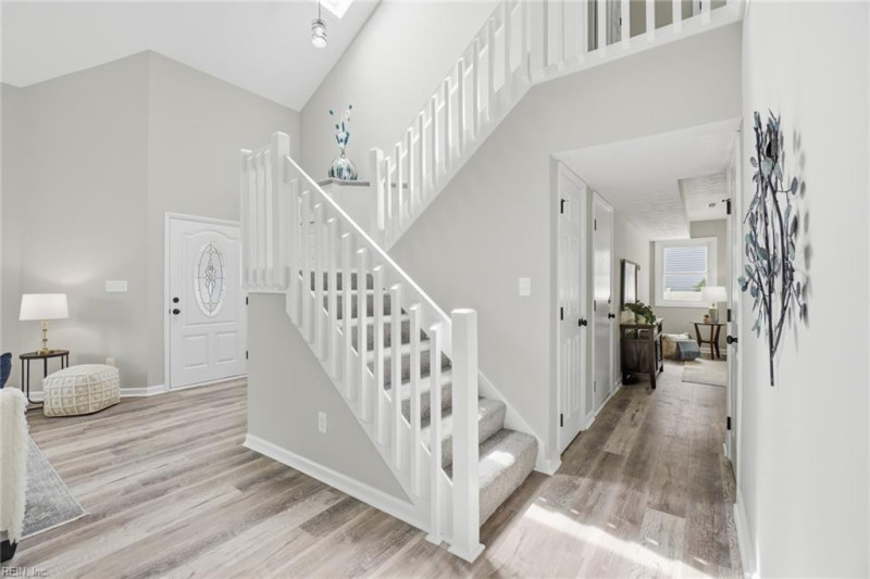 Photo 15 of 34 residential for sale in Hampton virginia