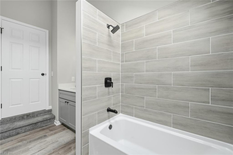 Photo 20 of 34 residential for sale in Hampton virginia