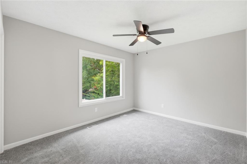 Photo 22 of 34 residential for sale in Hampton virginia