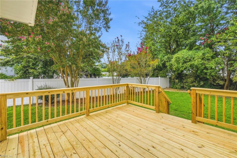 Photo 29 of 34 residential for sale in Hampton virginia