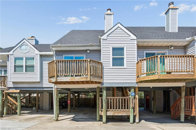 Photo 1 of 38 residential for sale in Norfolk virginia