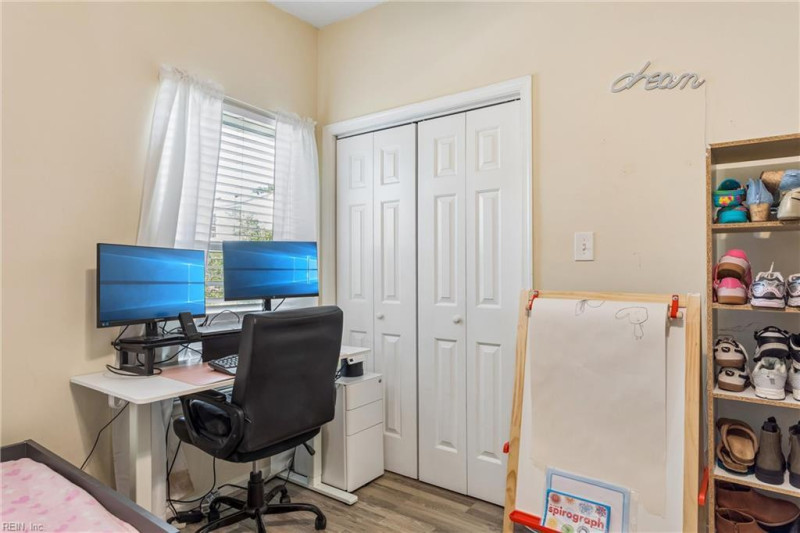 Photo 20 of 38 residential for sale in Norfolk virginia