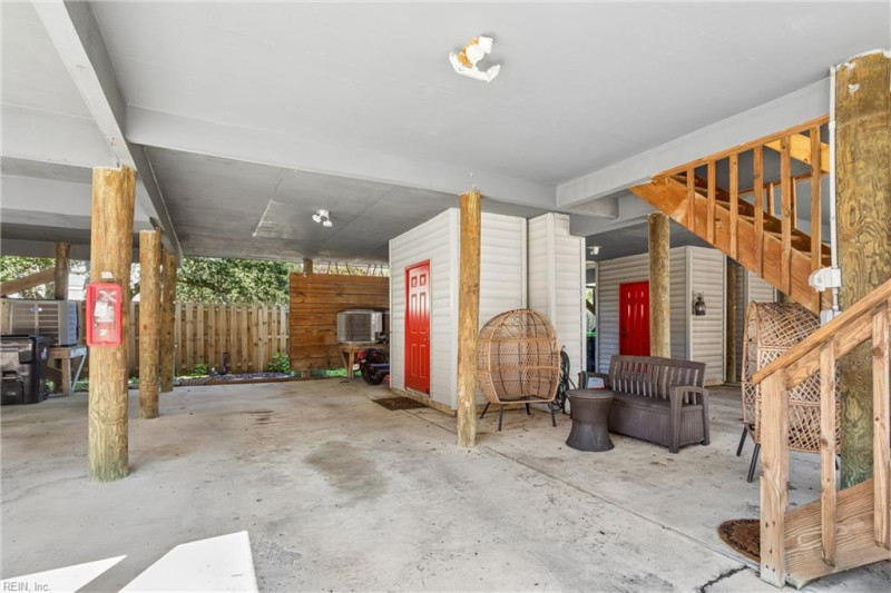 Photo 27 of 38 residential for sale in Norfolk virginia