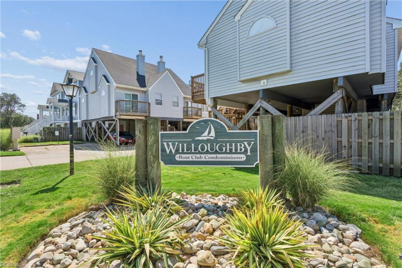 Photo 31 of 38 residential for sale in Norfolk virginia