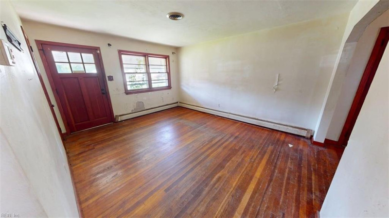 Photo 28 of 50 residential for sale in Norfolk virginia