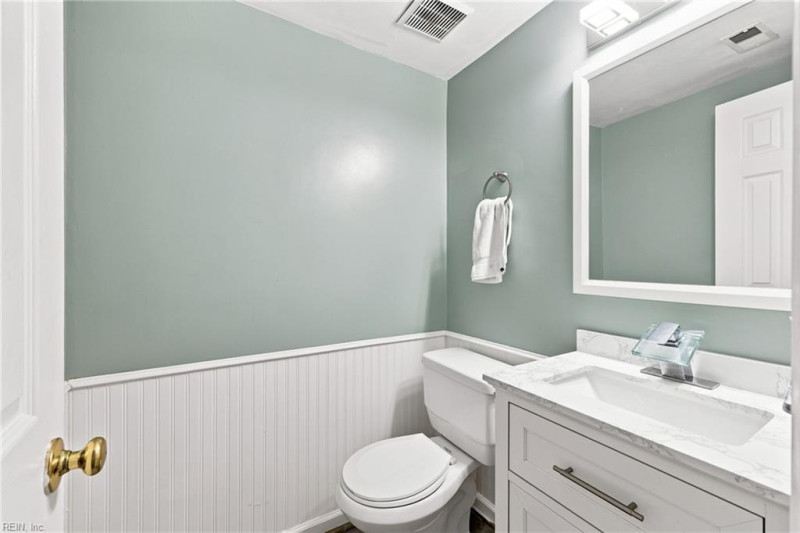 Photo 18 of 39 residential for sale in Suffolk virginia Photo 18 of 39 residential for sale in Suffolk virginia