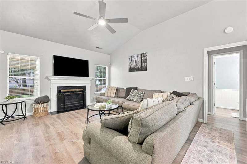 Photo 8 of 39 residential for sale in Suffolk virginia Photo 8 of 39 residential for sale in Suffolk virginia