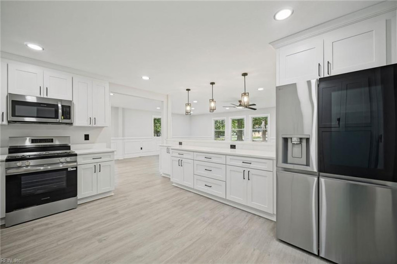 Photo 13 of 50 residential for sale in Chesapeake virginia Photo 13 of 50 residential for sale in Chesapeake virginia