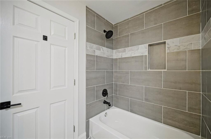 Photo 35 of 50 residential for sale in Chesapeake virginia Photo 35 of 50 residential for sale in Chesapeake virginia