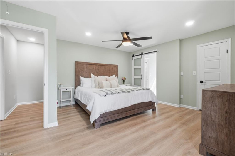Photo 17 of 30 residential for sale in Virginia Beach virginia