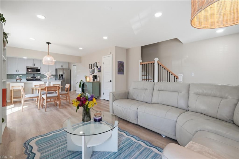 Photo 7 of 30 residential for sale in Virginia Beach virginia