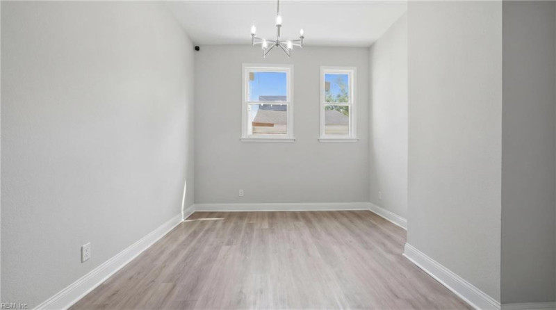 Photo 16 of 40 residential for sale in Suffolk virginia