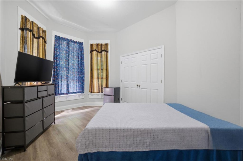 Photo 18 of 40 residential for sale in Suffolk virginia
