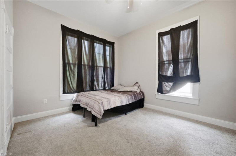 Photo 21 of 40 residential for sale in Suffolk virginia