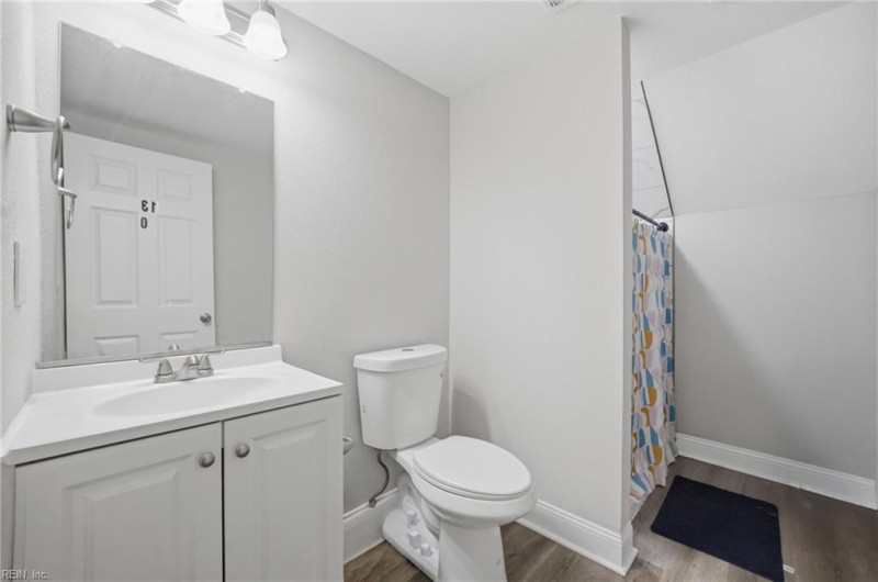Photo 28 of 40 residential for sale in Suffolk virginia