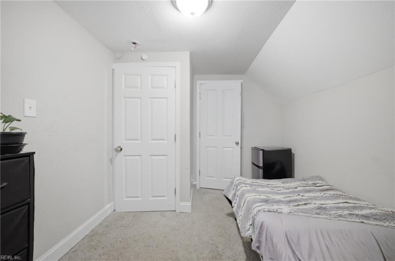 Photo 33 of 40 residential for sale in Suffolk virginia
