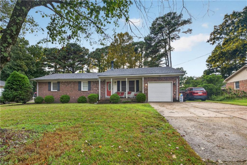 Photo 1 of 31 residential for sale in Chesapeake virginia Photo 1 of 31 residential for sale in Chesapeake virginia