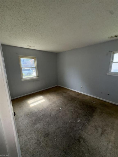 Photo 17 of 20 residential for sale in Virginia Beach virginia