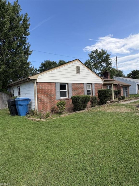 Photo 2 of 20 residential for sale in Virginia Beach virginia