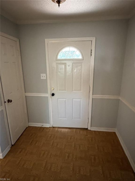 Photo 3 of 20 residential for sale in Virginia Beach virginia