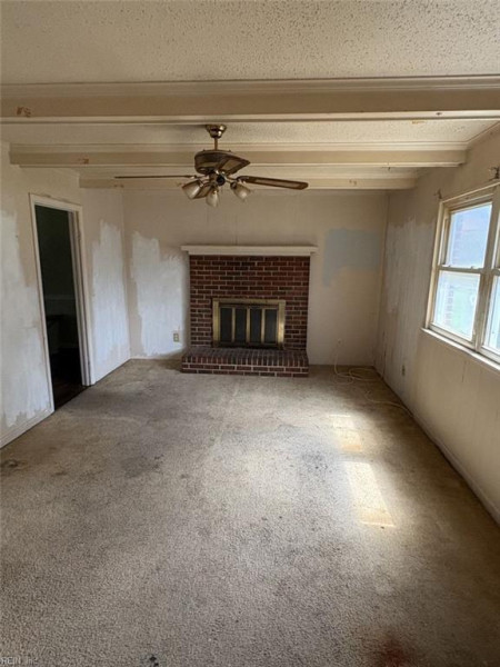 Photo 6 of 20 residential for sale in Virginia Beach virginia