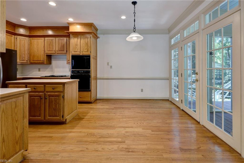 Photo 12 of 47 residential for sale in Williamsburg virginia