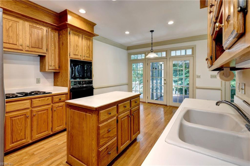 Photo 16 of 47 residential for sale in Williamsburg virginia
