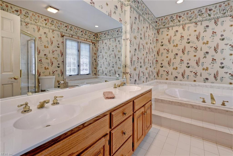 Photo 20 of 47 residential for sale in Williamsburg virginia
