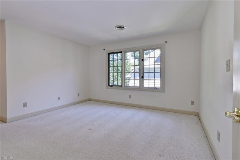 Photo 27 of 47 residential for sale in Williamsburg virginia