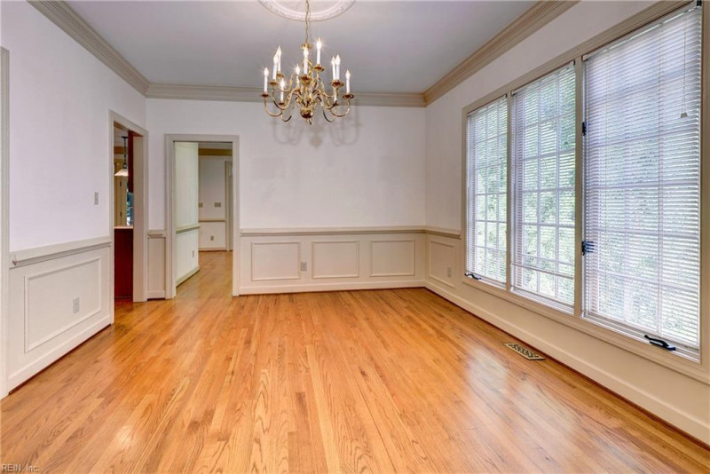 Photo 8 of 47 residential for sale in Williamsburg virginia