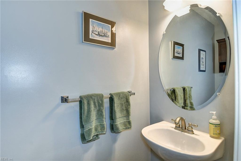 Photo 26 of 48 residential for sale in Virginia Beach virginia