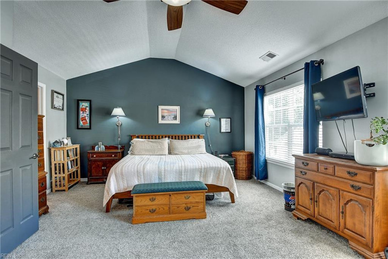 Photo 28 of 48 residential for sale in Virginia Beach virginia